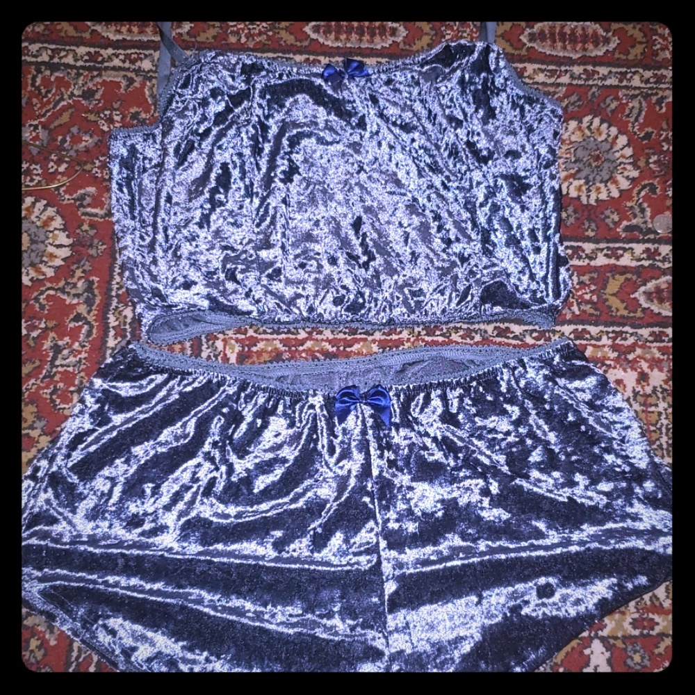 Blue Matching set crop top and shorts